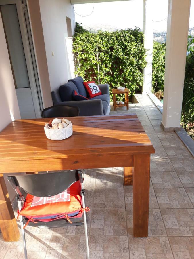 ★ Meniko'S House ★ Cozy Nest Appartement Himare Buitenkant foto